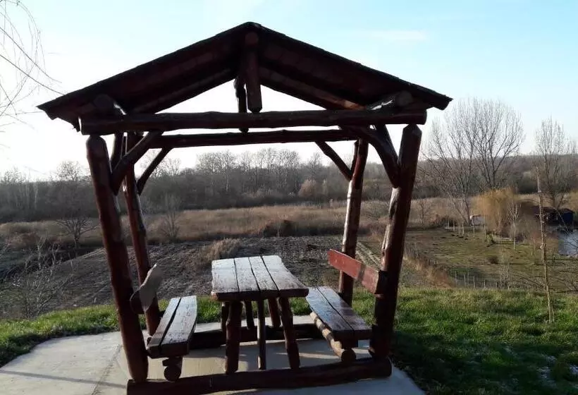 Majatalo Berger Pince és Vendégház