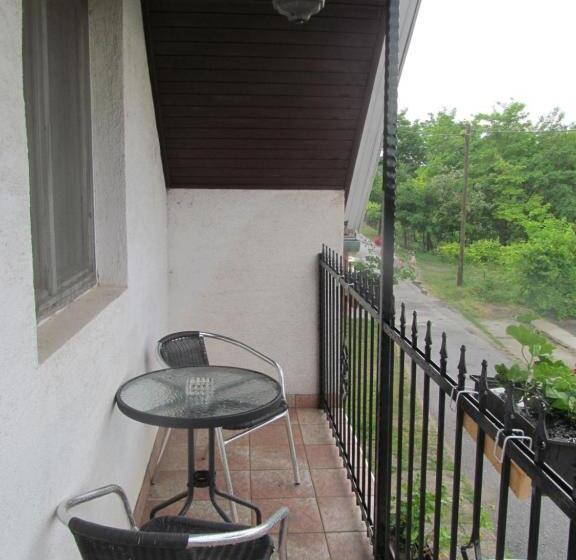 Пансион Berger Pince és Vendégház