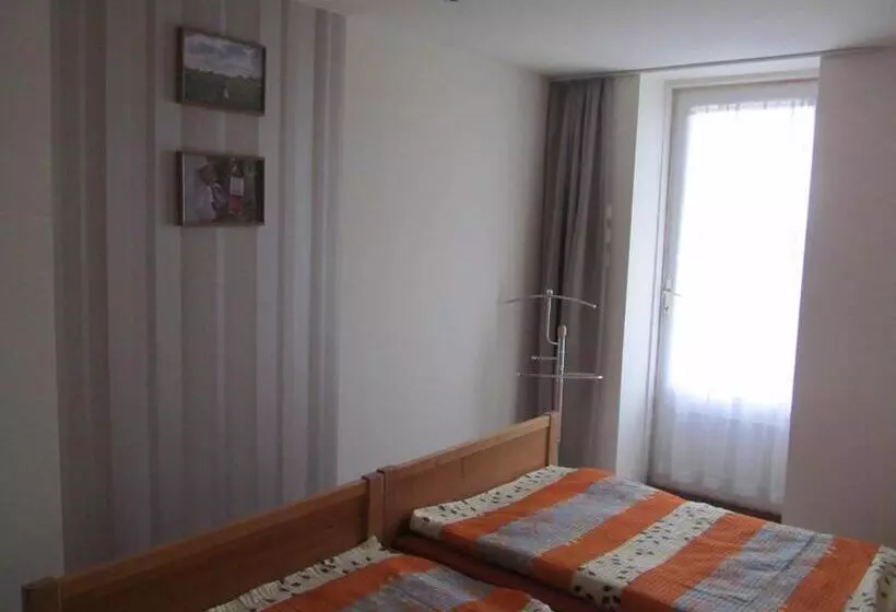 Majatalo Berger Pince és Vendégház