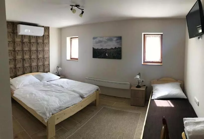 Majatalo Berger Pince és Vendégház