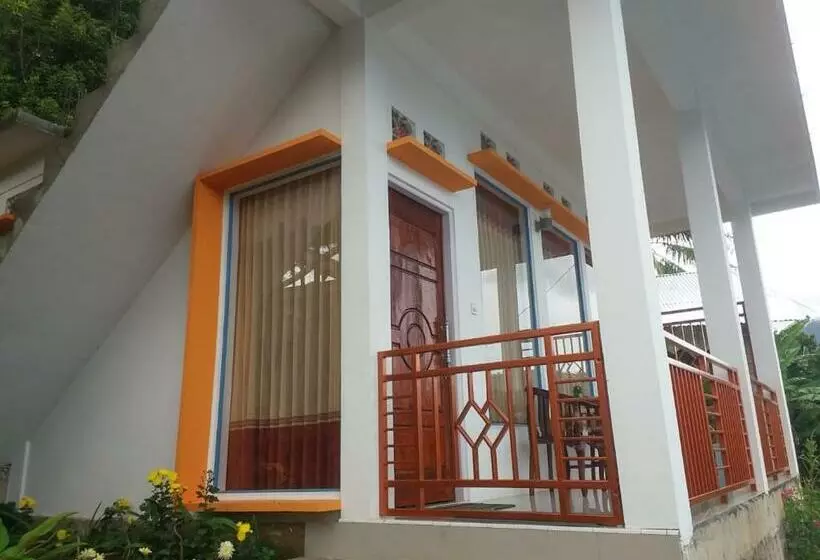 Majatalo Bintang Bungalow Tour & Travel