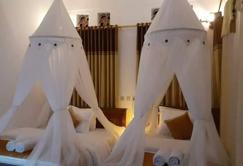 Majatalo Bintang Bungalow Tour & Travel