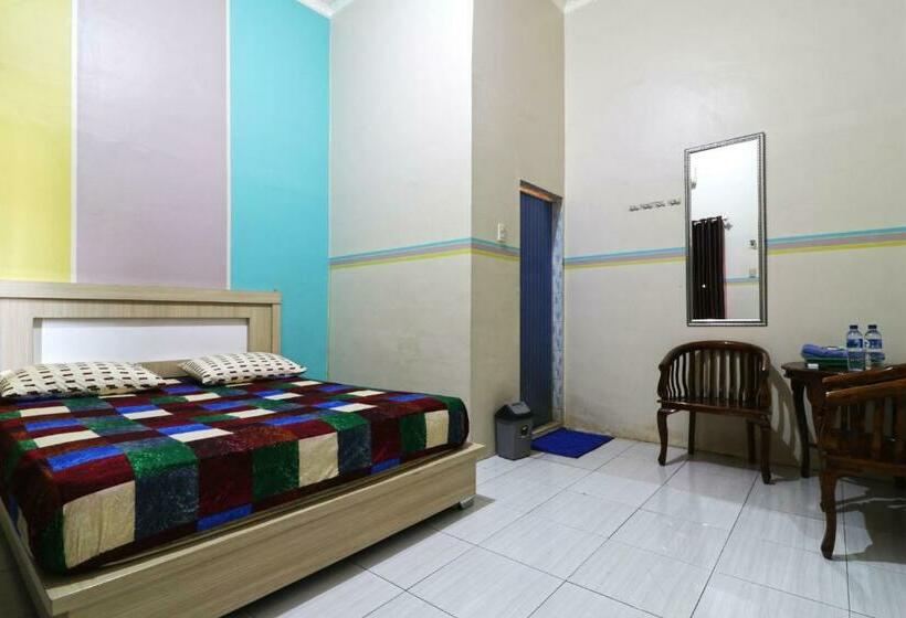 פנסיון Grand Family