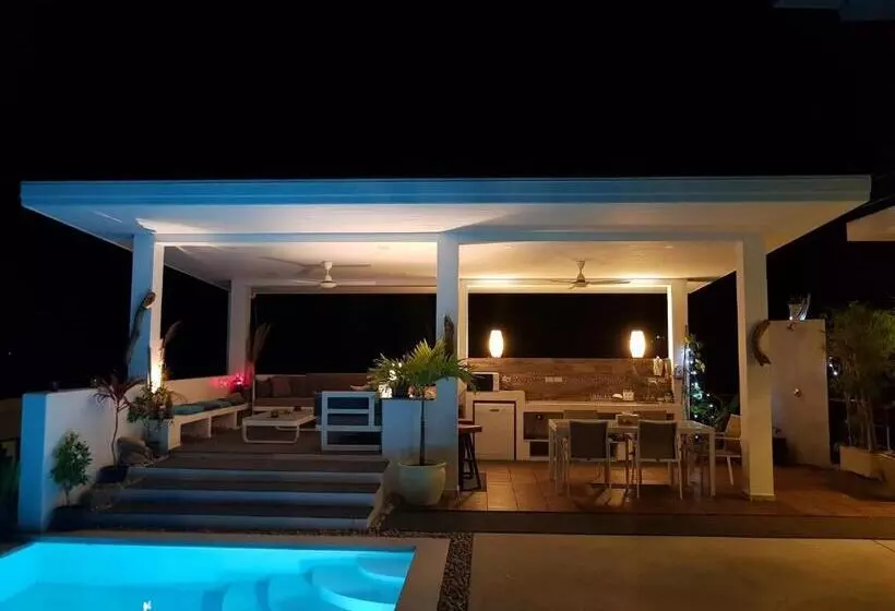 ペンション La Villa Noi