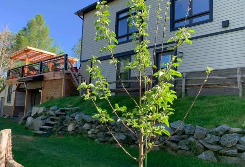 Majatalo Le Loft Riverstone