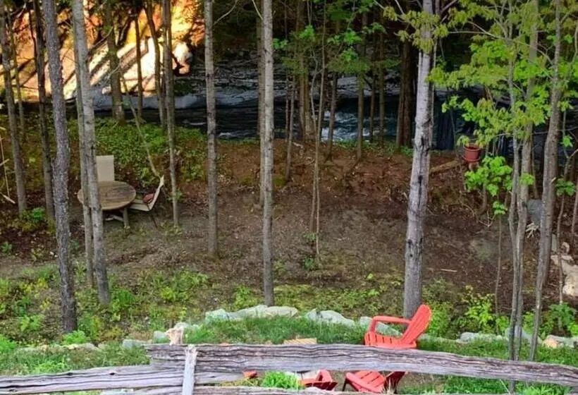 Majatalo Le Loft Riverstone