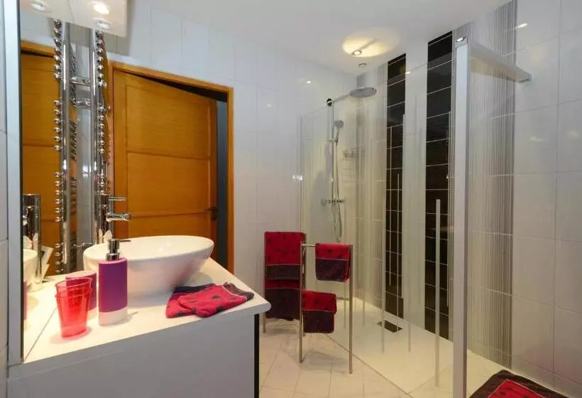 Majatalo Le Moulin D Harcy