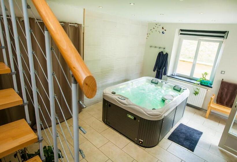 פנסיון Le Moulin D Harcy