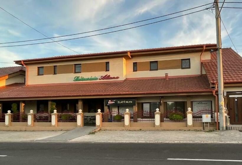 Пансион Reštaurácia Penzión Altana