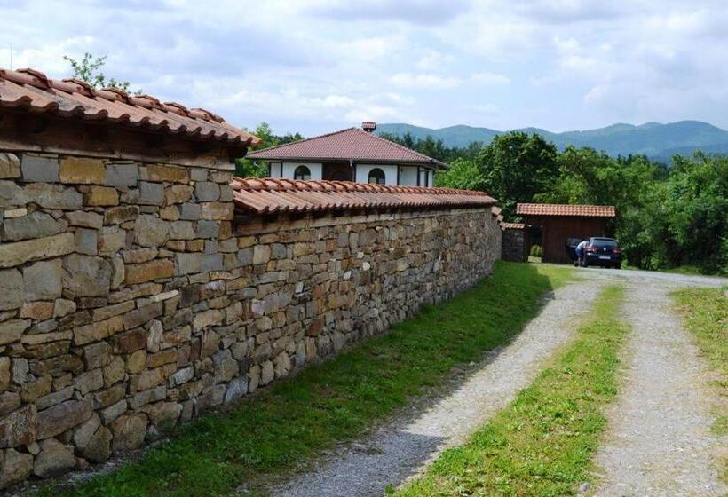 بنسيون Sichanova Guest House