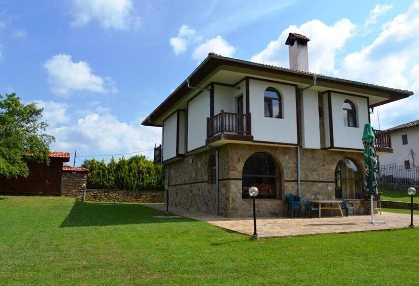 بنسيون Sichanova Guest House