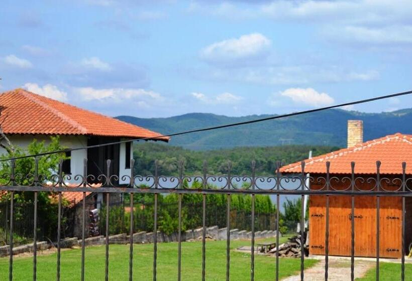 بنسيون Sichanova Guest House