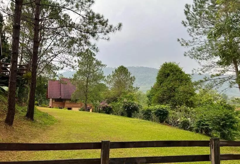 Lomakeskus ไร่นุชชม รีสอร์ทเขาค้อ