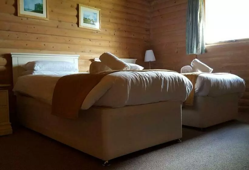 Lomakeskus Pantglas Hall Lodges