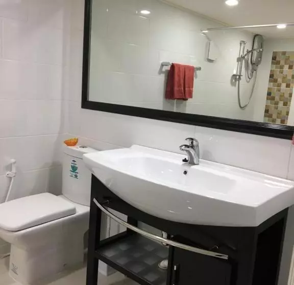 リゾートホテル The Beachhouse