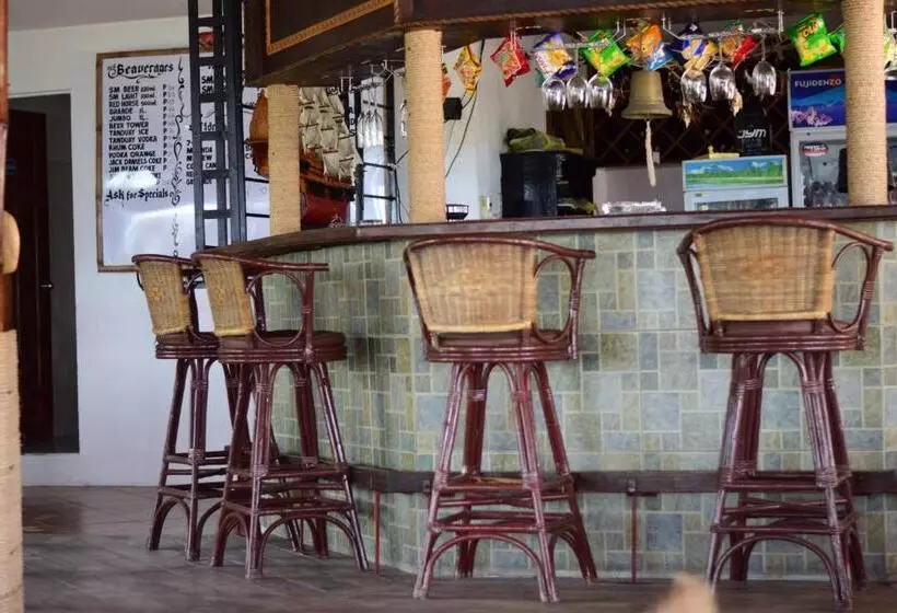 リゾートホテル The Beachhouse