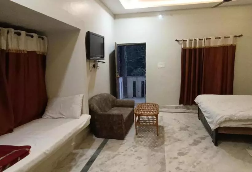 Sal Tree Resort By Vihasta, Kanha