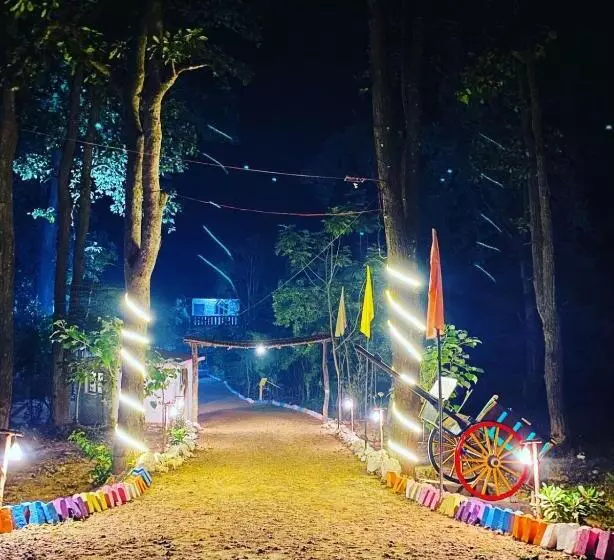 Sal Tree Resort By Vihasta, Kanha