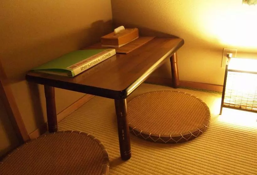 Hiroshima Hana Hostel