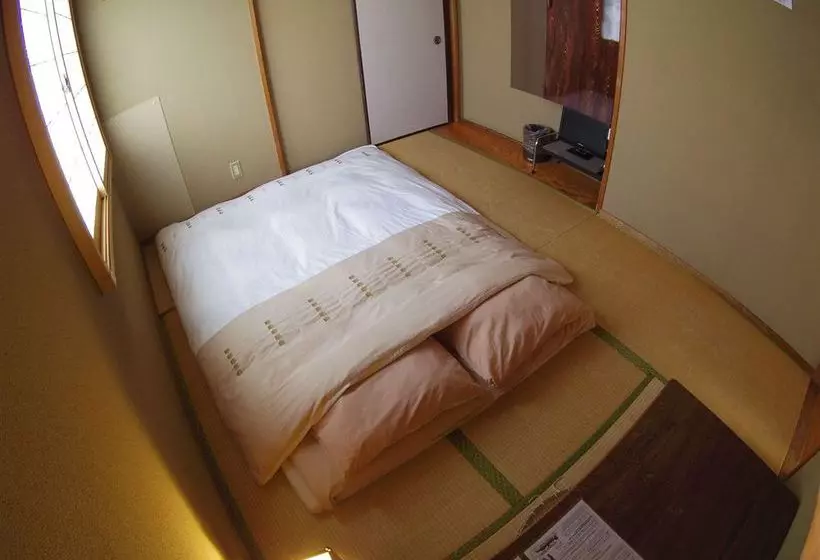 Hiroshima Hana Hostel