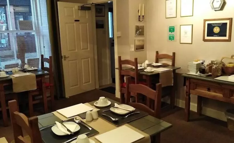 酒店 29 Well Street B&b