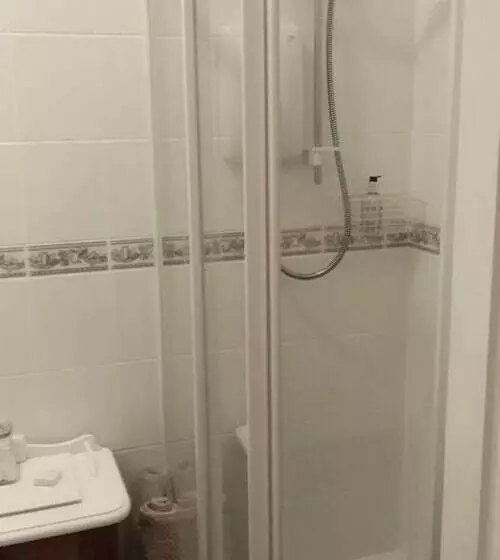 酒店 29 Well Street B&b