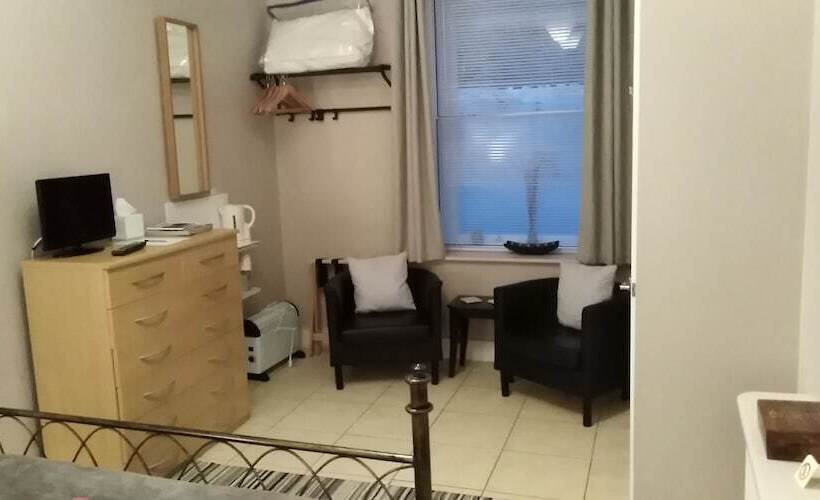 Hotel 29 Well Street B&b