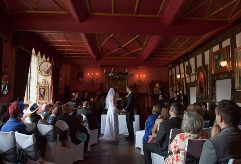 Hotelli Churston Manor