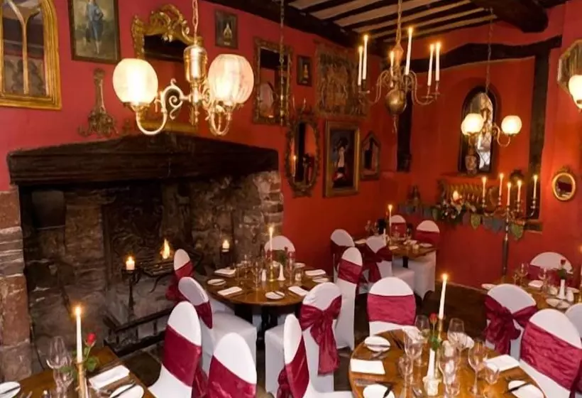 Отель Churston Manor