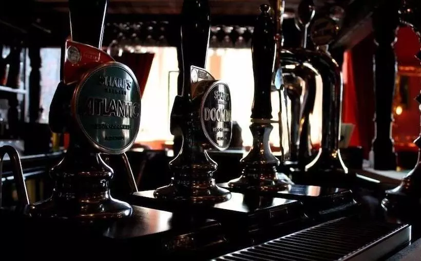 Отель Churston Manor