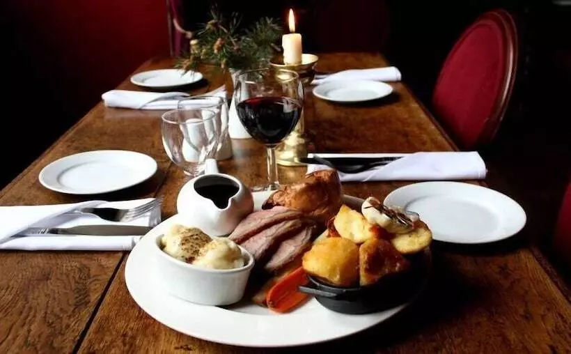 Отель Churston Manor