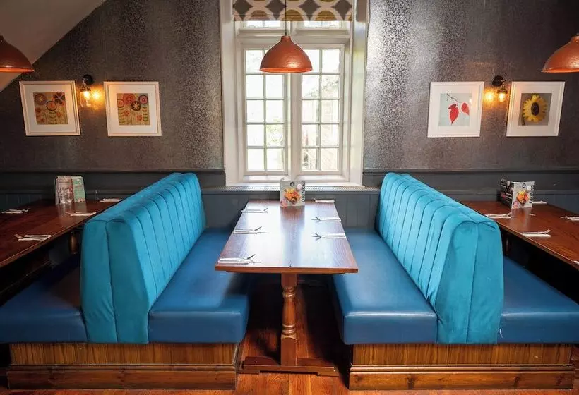 Hotel Cocked Hat By Greene King Inns