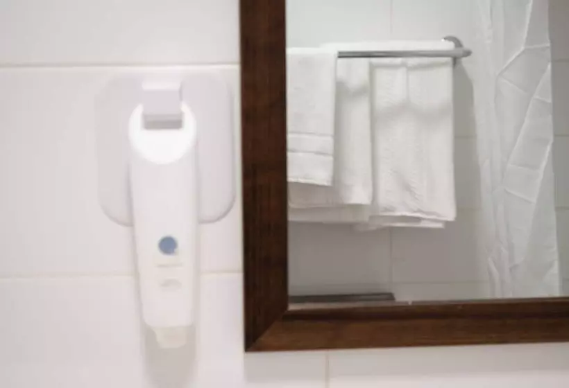 Hotel Cocked Hat By Greene King Inns