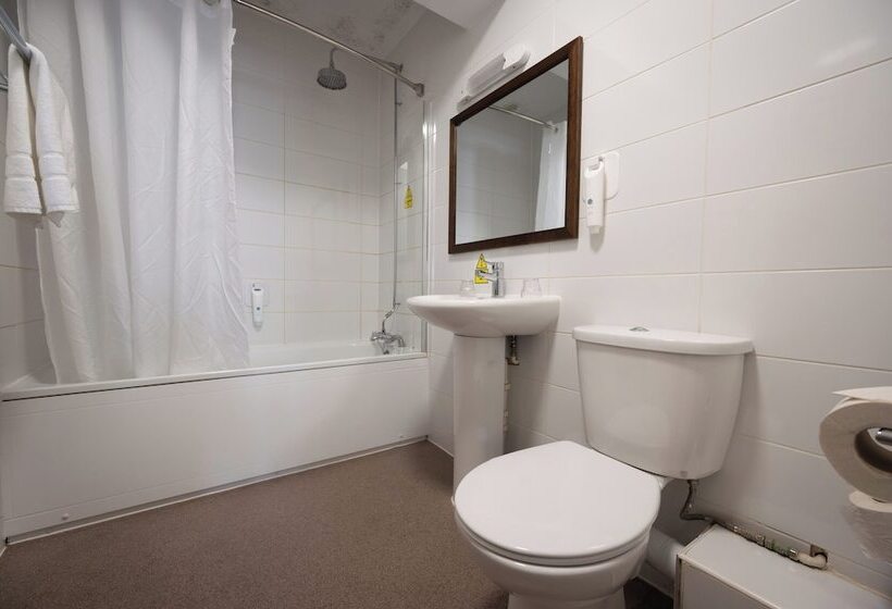 Hotel Cocked Hat By Greene King Inns