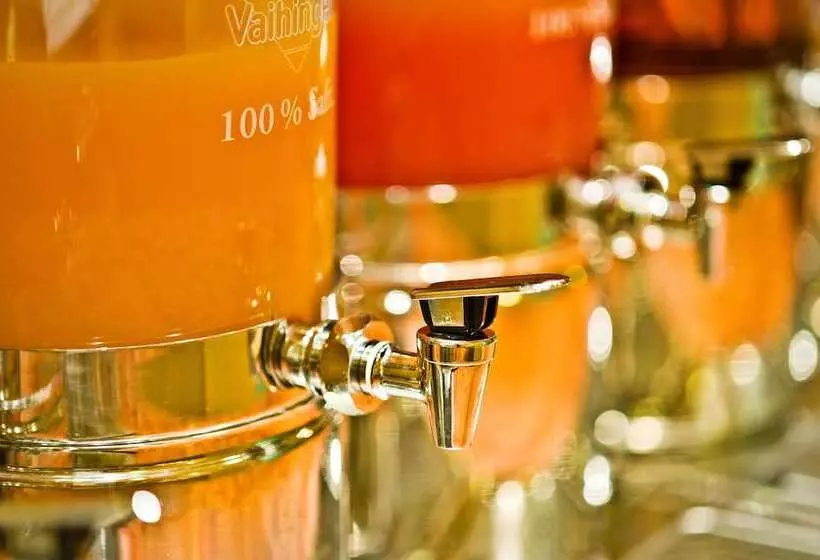 Hotel Essential By Dorint Stuttgart/airport