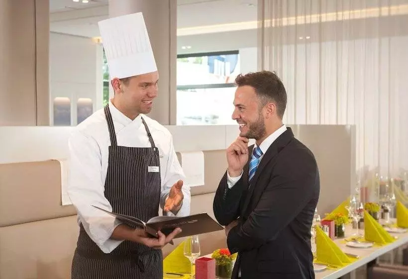 Hotel Essential By Dorint Stuttgart/airport