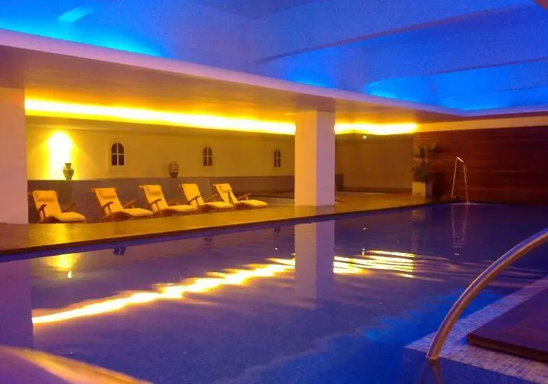 Отель Hermitage