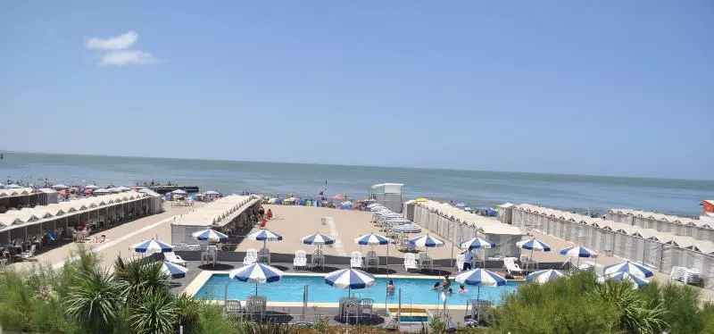 Отель Hermitage