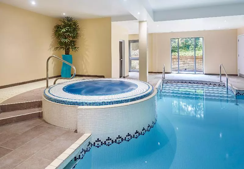 酒店 Holiday Inn Cardiff North M4