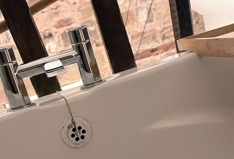 Отель Horsley Lodge