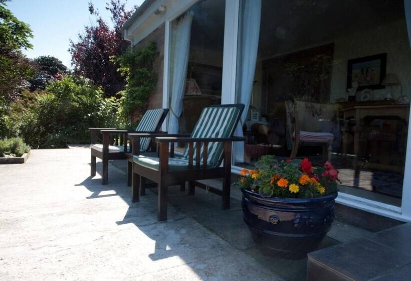 Отель Sunny Brae Bed & Breakfast