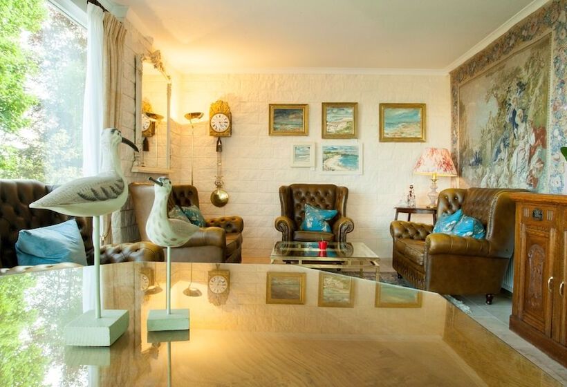 Отель Sunny Brae Bed & Breakfast