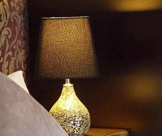 酒店 The Horseshoe Inn