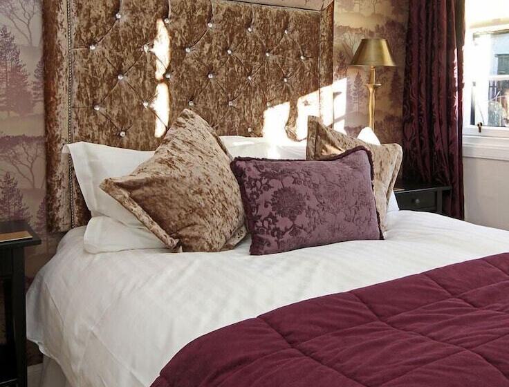 בית מלון כפרי The Horseshoe Inn