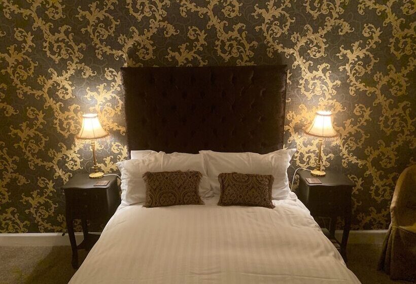 בית מלון כפרי The Horseshoe Inn