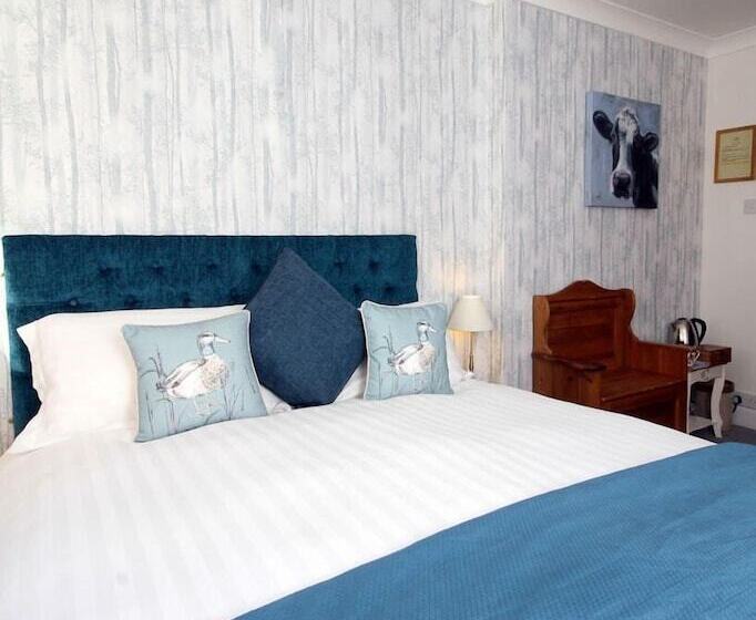 בית מלון כפרי The Horseshoe Inn