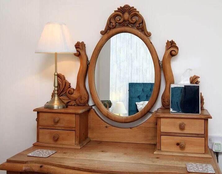 בית מלון כפרי The Horseshoe Inn