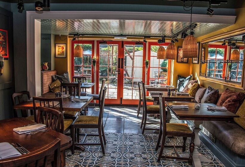 فندق The Winning Post