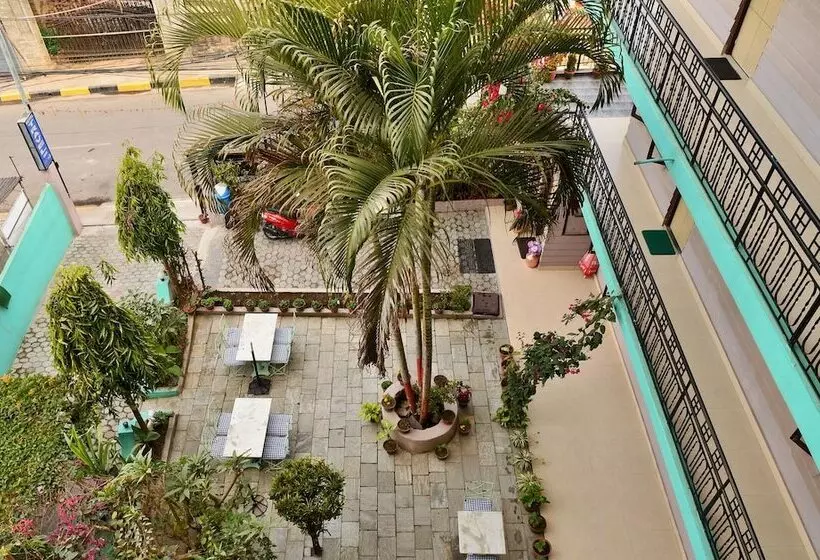 هتل Travel Inn
