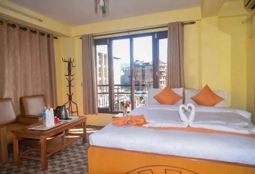 هتل Travel Inn